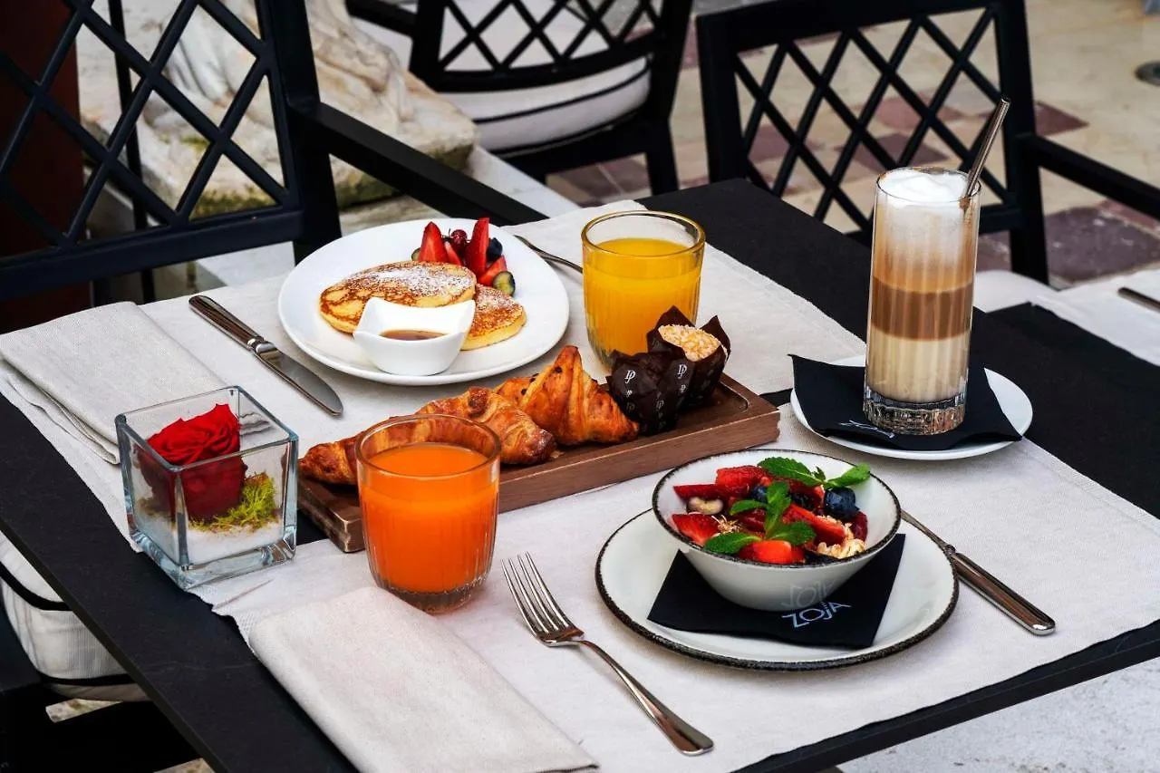 Radisson Collection Hotel, Palazzo Nani Venice 5*,