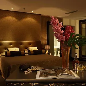 Aqua Palace **** Velence