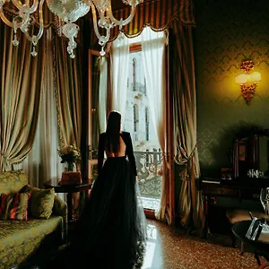 4* Отель Al Ponte Dei Sospiri